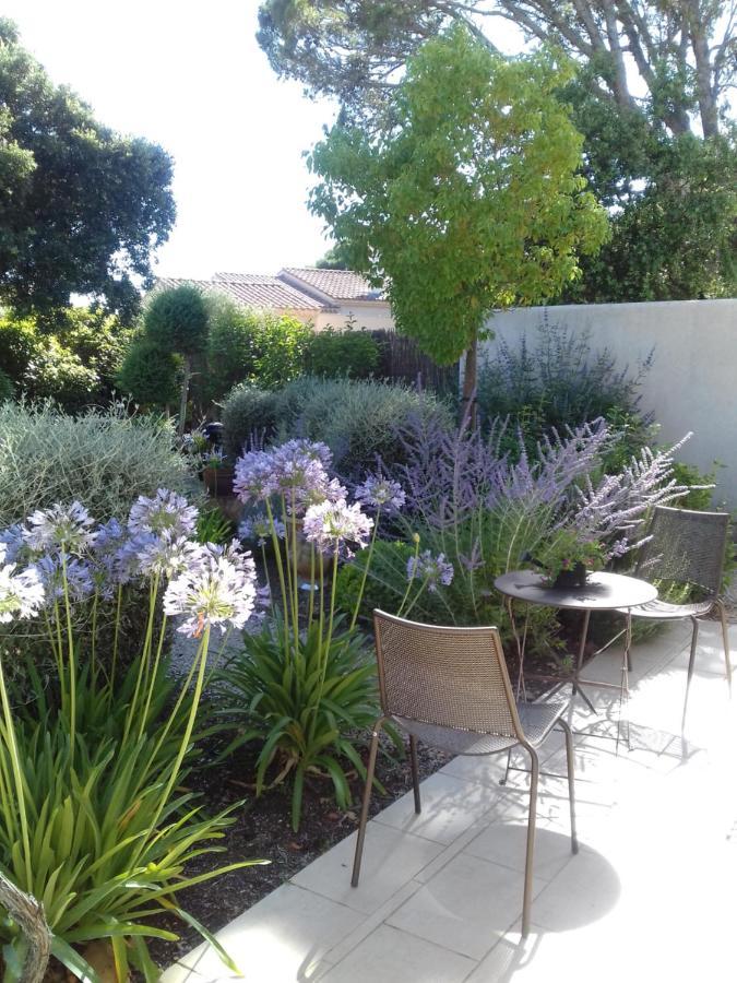 La Mathilde Bed & Breakfast Villeneuve-les-Avignon Exterior photo