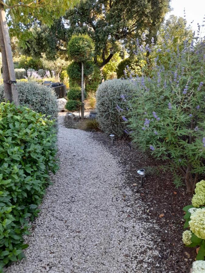 La Mathilde Bed & Breakfast Villeneuve-les-Avignon Exterior photo